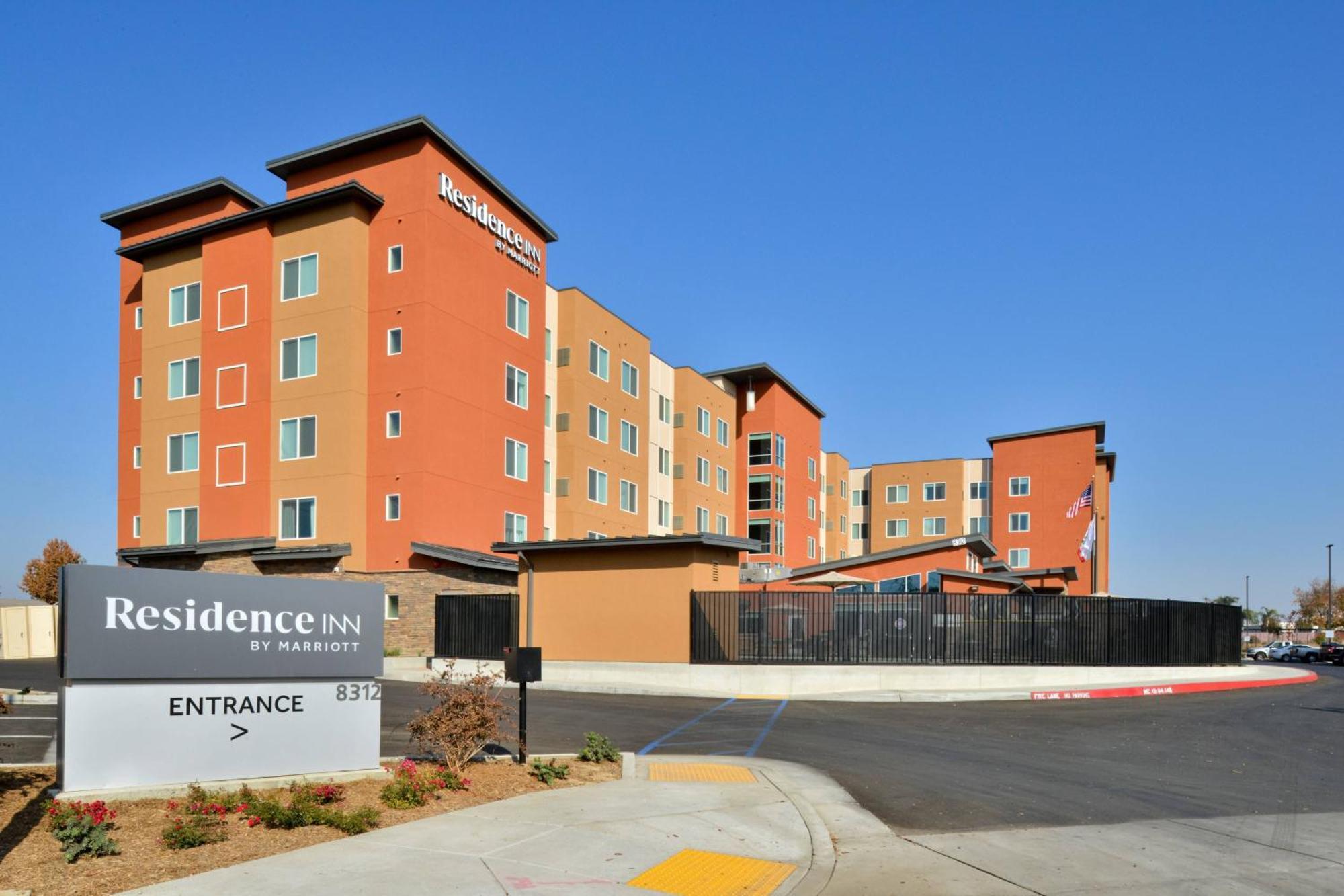 Residence Inn By Marriott Bakersfield West Екстериор снимка